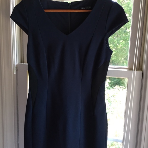 ANTONIO MELANI Dresses & Skirts - 👗Navy & Black Antonio Melani Dress